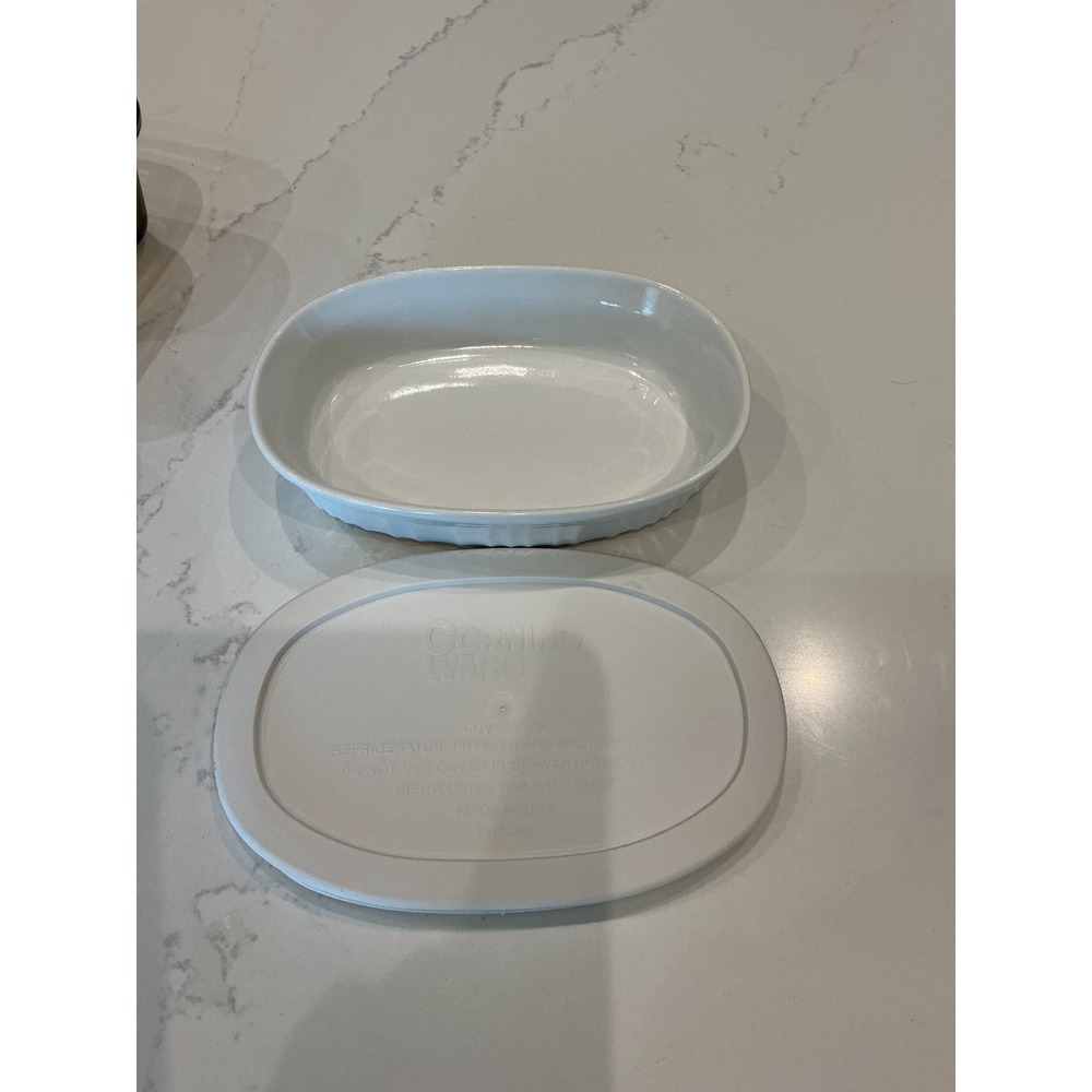 CorningWare French White 15 oz Oval Ramekin Casserole Dish with Lid Stoneware